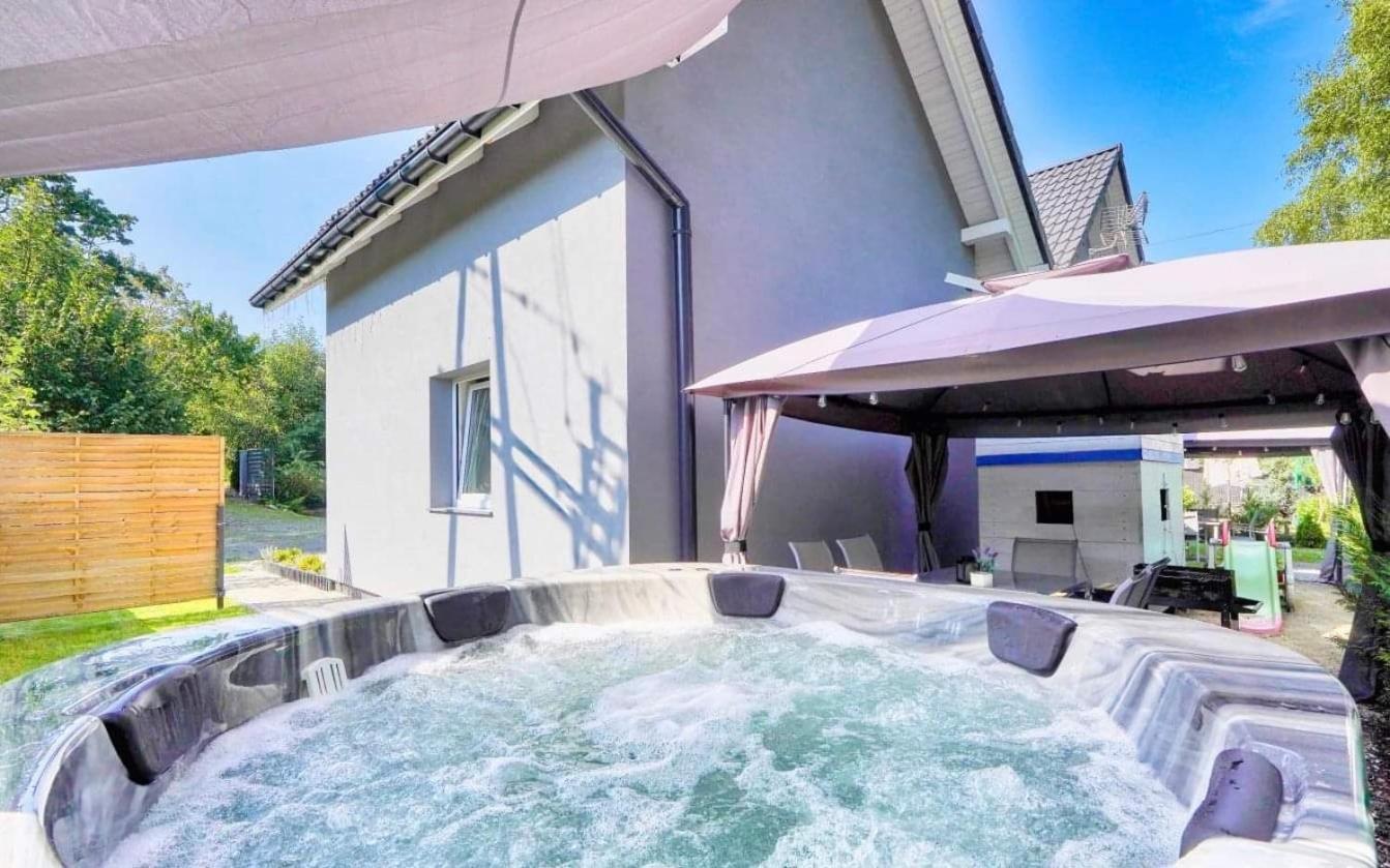 Blizniakowka Villa Брена Екстериор снимка